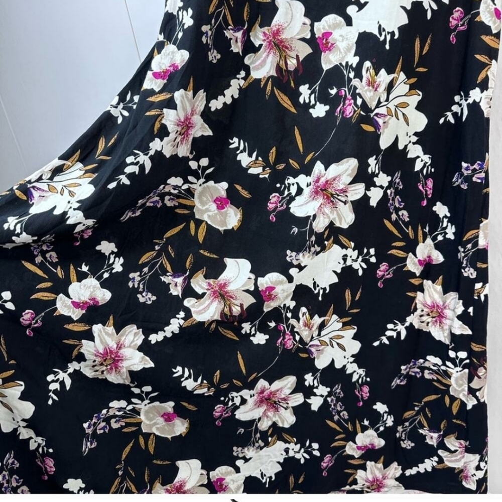 Anthropologie Floral Midi Dress with Puff Sleeves and Smocked Bust NWT - Picture 6 of 12